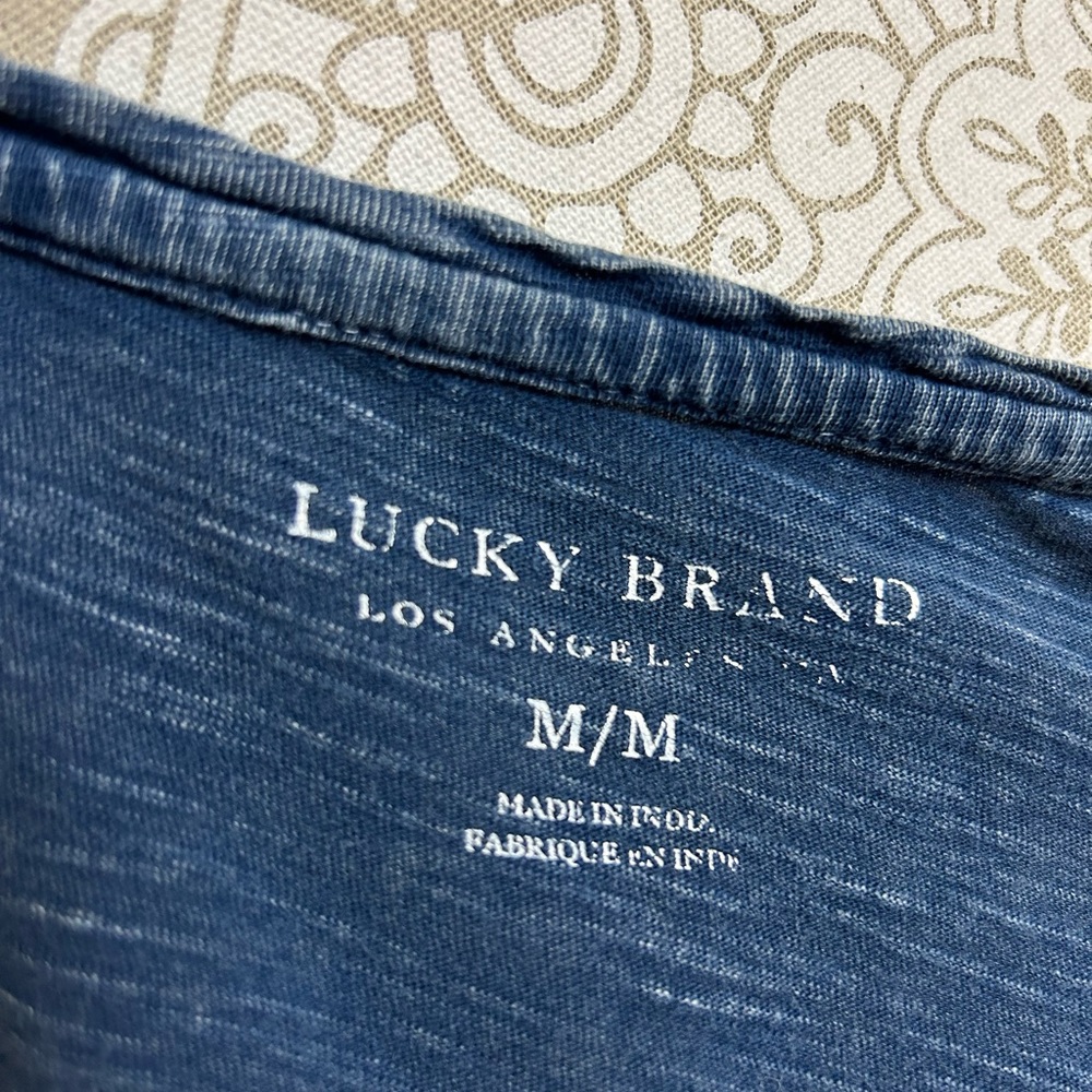 Lucky Brand Top - Picture 3 of 3